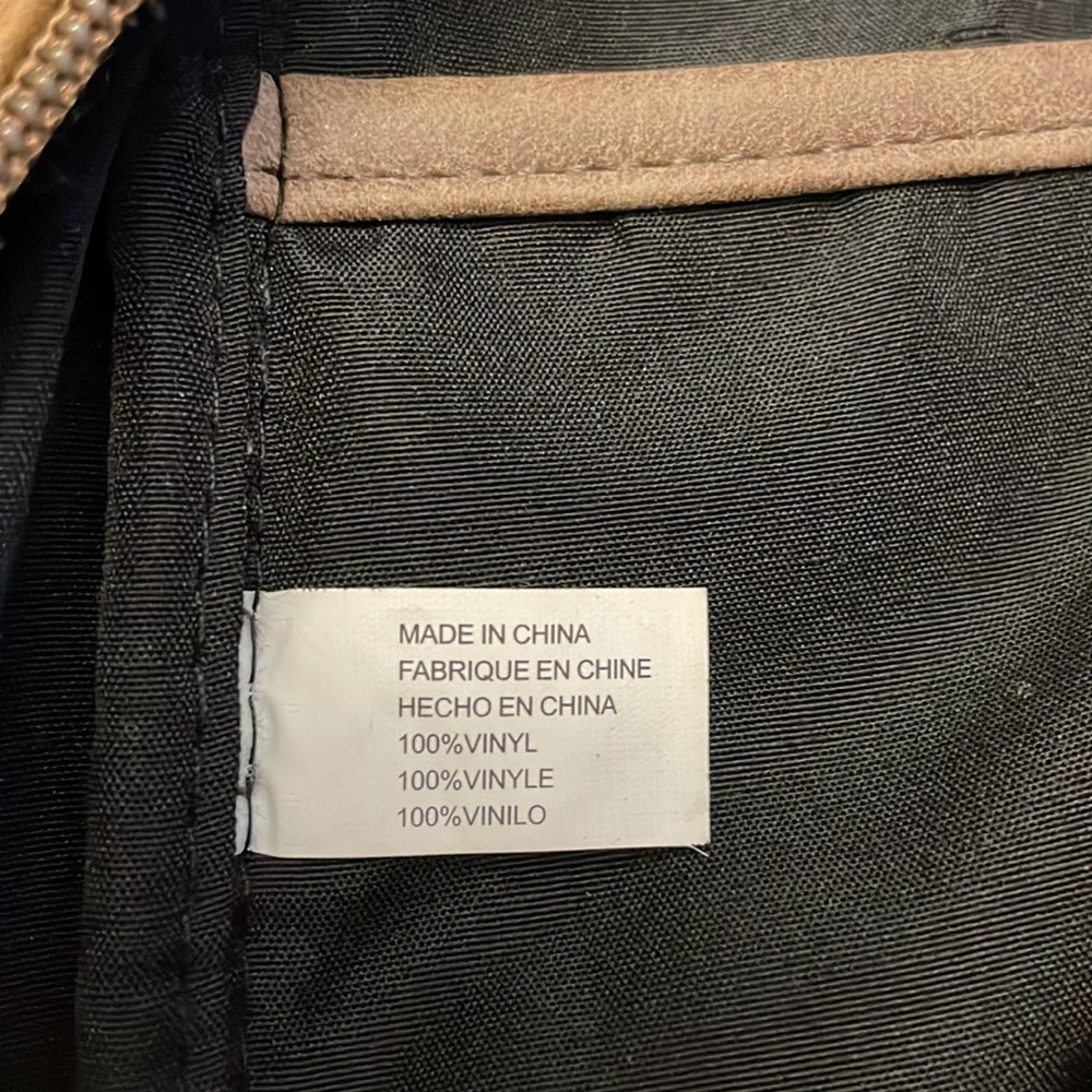 Vegan leather backpack - Picture 7 of 7